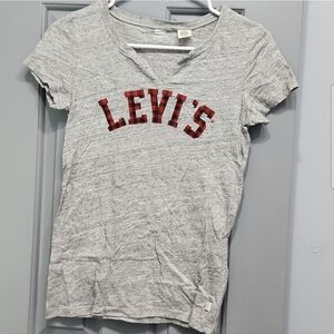 NWOT Levi's Red Black Buffalo Check Plaid Logo Gray Tee XS